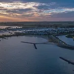 Beach Bungalow Hellevoetsluis بيت للعطل هيليفوتسلاوس