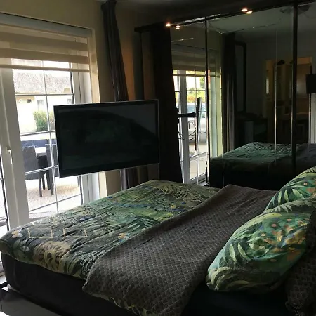 Beach bungalow Hellevoetsluis *