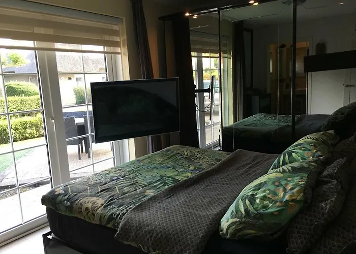 Beach Bungalow Hellevoetsluis *